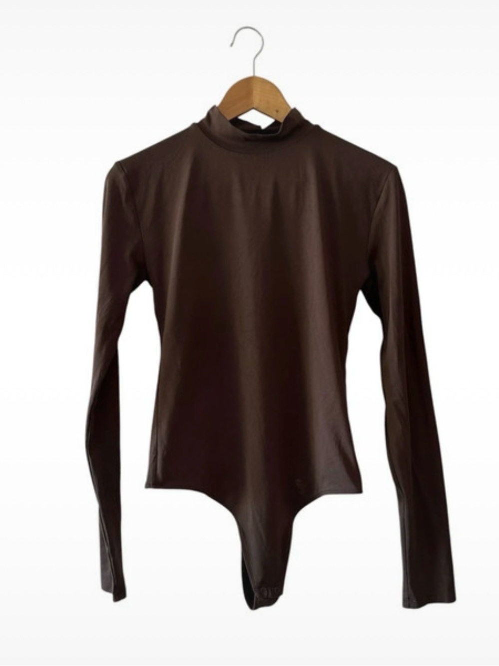 Aritzia Babaton Contour Mock Neck Bodysuit Long Sleeve Brown Size L Sculpting